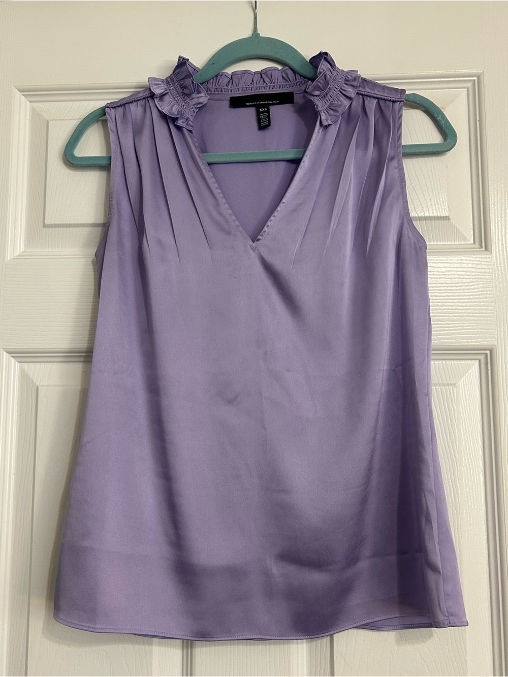 White House Black Market Lavender Sleeveless Ruffle Neck Camisole